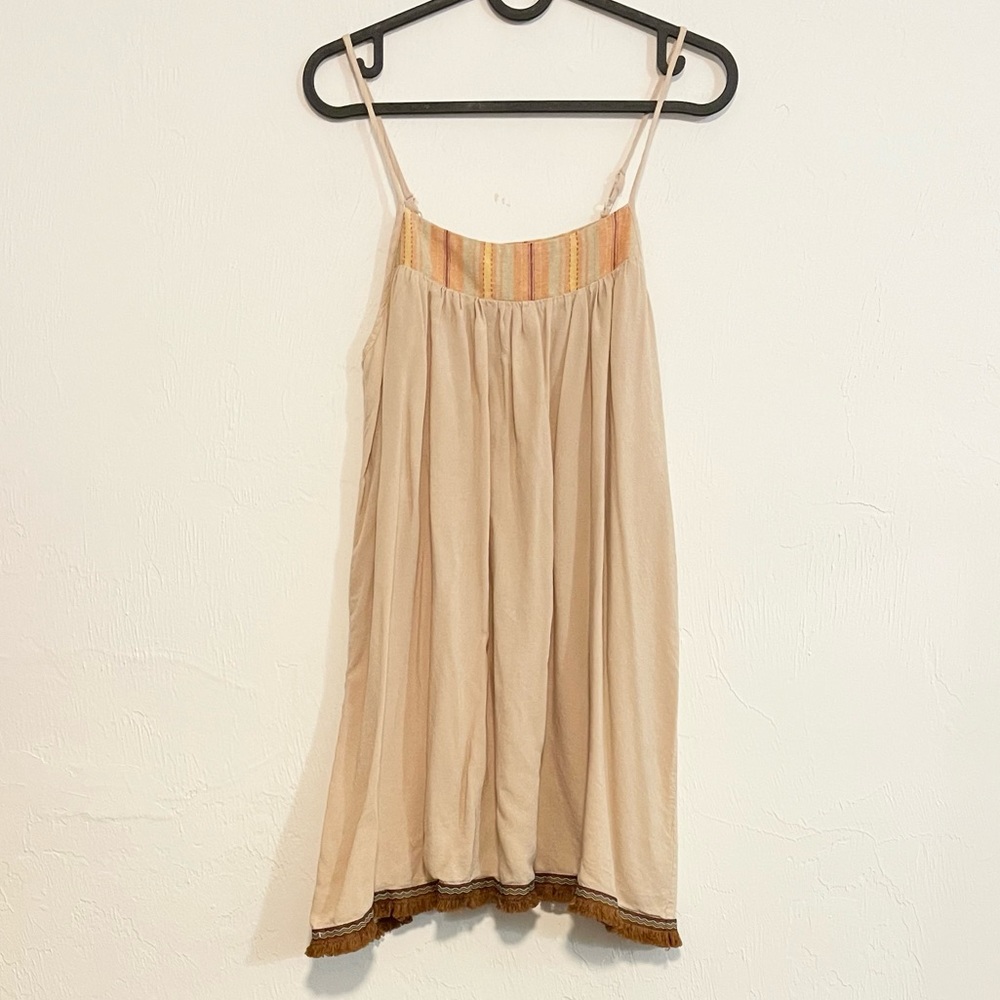 Pre-loved! UMGEE Tan Sleeveless/Camisole Tribal/Boho Tunic Top!